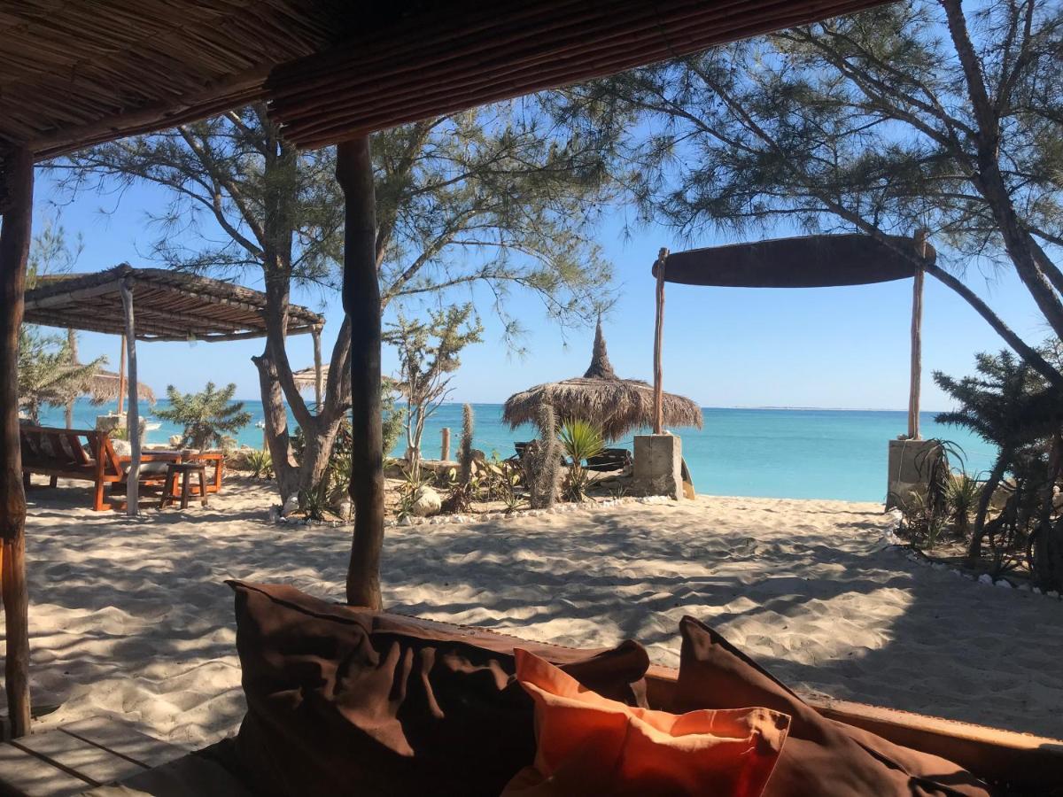 Mada Surf Ranch Hotel Anakao ภายนอก รูปภาพ