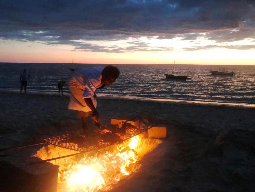 Mada Surf Ranch Hotel Anakao ภายนอก รูปภาพ